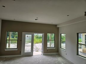 2808 Peacock Green Way, Houston TX 77047