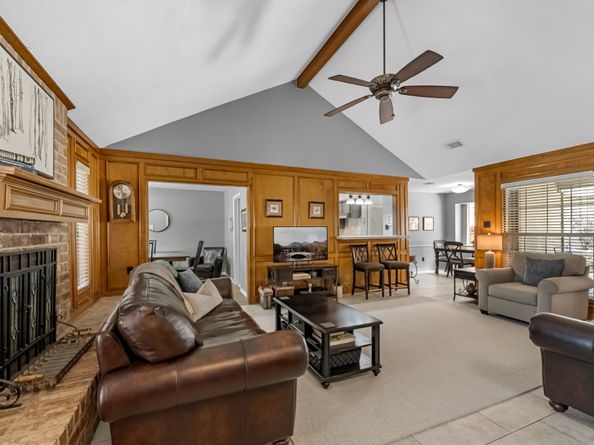 6614 Brittany Park Lane, Houston TX 77066