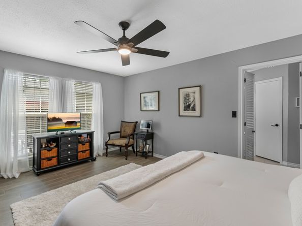 6614 Brittany Park Lane, Houston TX 77066
