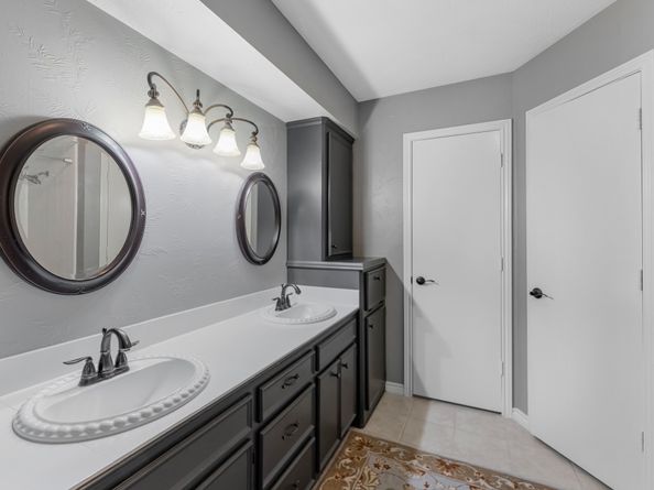 6614 Brittany Park Lane, Houston TX 77066