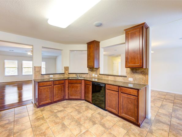 2922 Halcyon Time Trail, Houston TX 77045