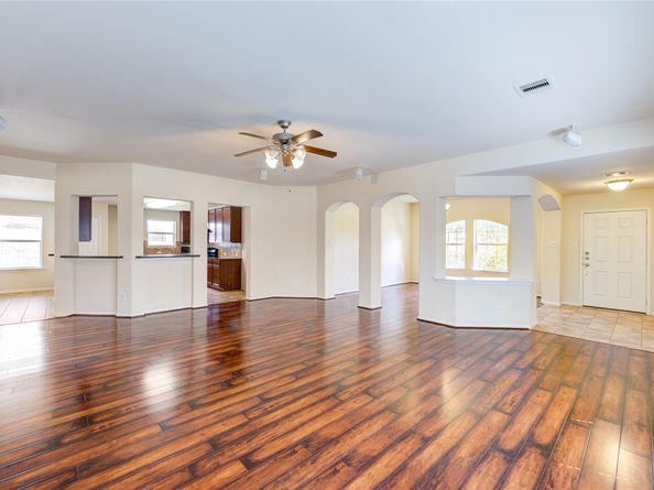 2922 Halcyon Time Trail, Houston TX 77045