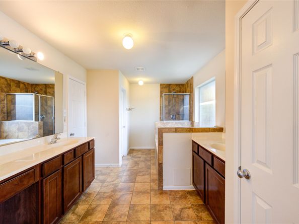 2922 Halcyon Time Trail, Houston TX 77045