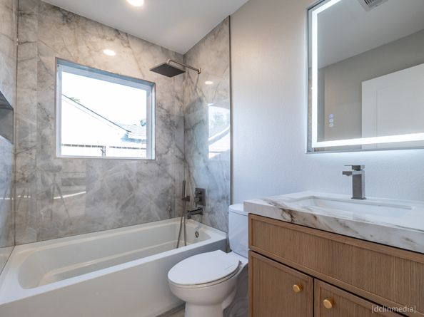 4807 Eppes Street, Houston TX 77021