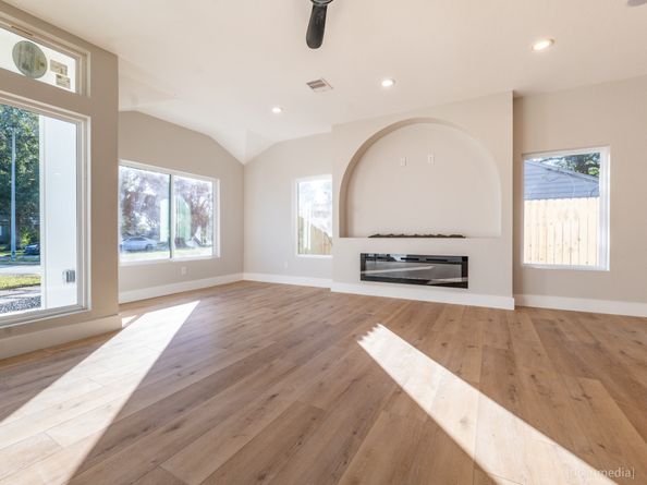 4807 Eppes Street, Houston TX 77021