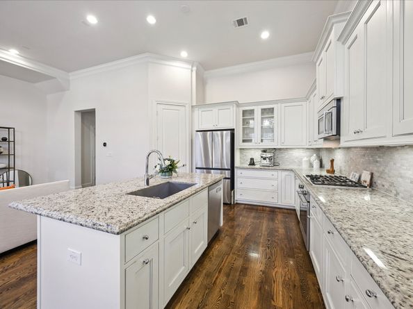10950 Wrenwood Green, Houston TX 77043