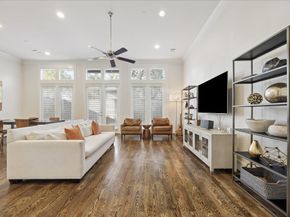 10950 Wrenwood Green, Houston TX 77043