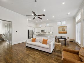 10950 Wrenwood Green, Houston TX 77043
