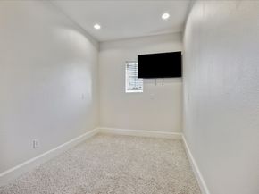 10950 Wrenwood Green, Houston TX 77043