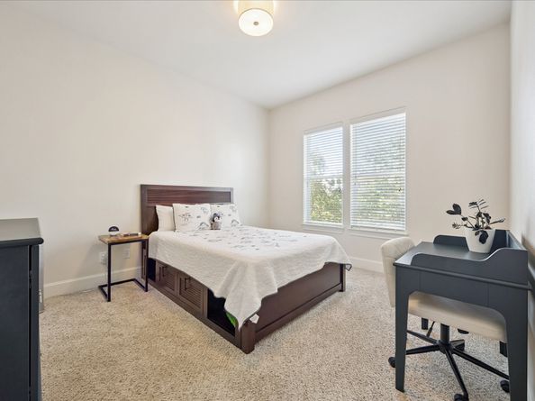 10950 Wrenwood Green, Houston TX 77043