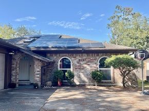 819 Redway Lane, Houston TX 77062