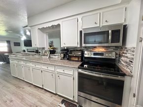 819 Redway Lane, Houston TX 77062