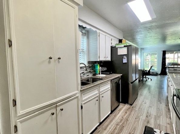 819 Redway Lane, Houston TX 77062