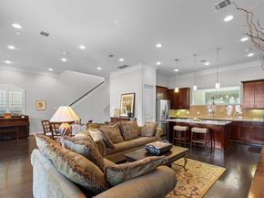 5637 Kiam Street D, Houston TX 77007