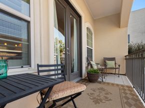 5637 Kiam Street D, Houston TX 77007