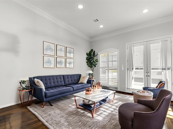 5637 Kiam Street D, Houston TX 77007