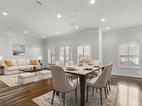 5637 Kiam Street D, Houston TX 77007