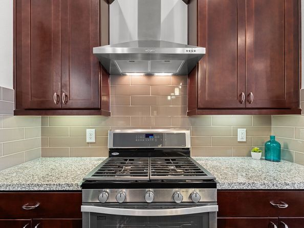 5637 Kiam Street D, Houston TX 77007