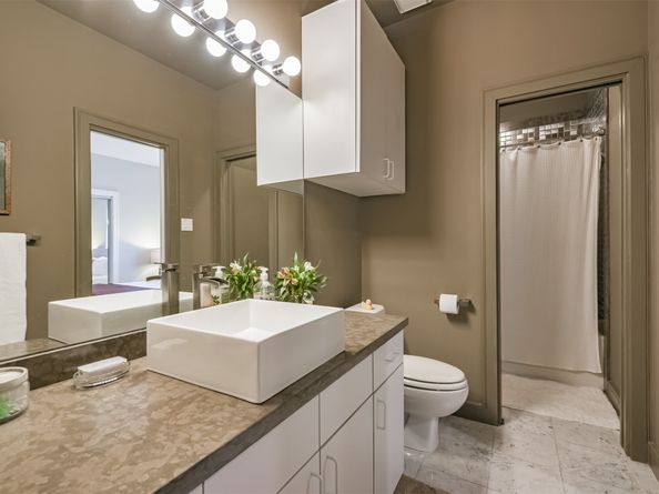 1 Alabama Court, Houston TX 77027