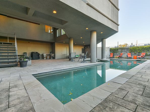 1 Alabama Court, Houston TX 77027