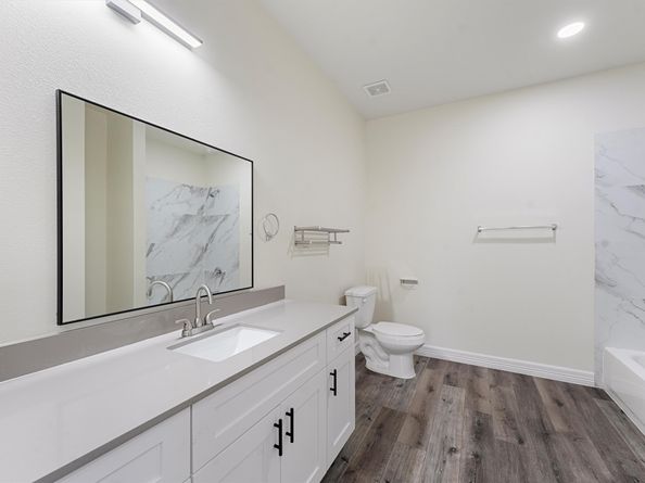 2130 Aldine Mail Route Road A308, Houston TX 77039