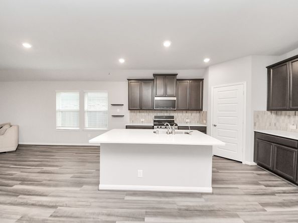 518 Ellwood Terrace Lane, Richmond TX 77406