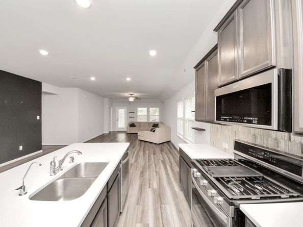 518 Ellwood Terrace Lane, Richmond TX 77406