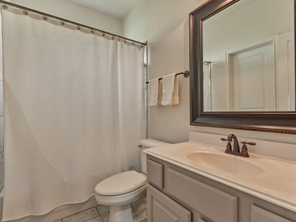 58 W Shale Creek Circle, The Woodlands TX 77382