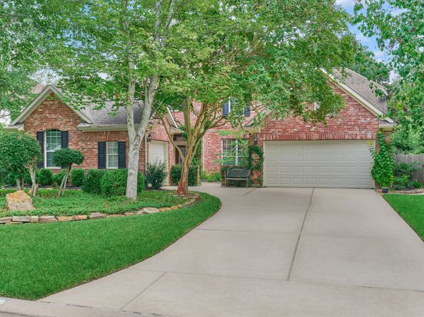 58 W Shale Creek Circle, The Woodlands TX 77382