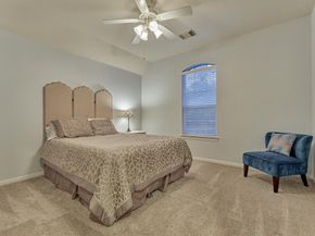 58 W Shale Creek Circle, The Woodlands TX 77382