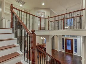 58 W Shale Creek Circle, The Woodlands TX 77382