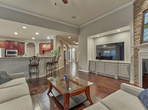 58 W Shale Creek Circle, The Woodlands TX 77382