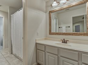 58 W Shale Creek Circle, The Woodlands TX 77382
