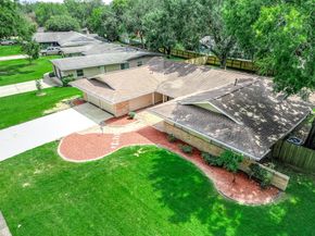 1610 Richvale Lane, Houston TX 77062