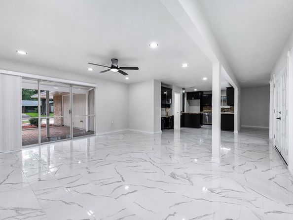 1610 Richvale Lane, Houston TX 77062