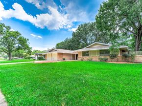 1610 Richvale Lane, Houston TX 77062
