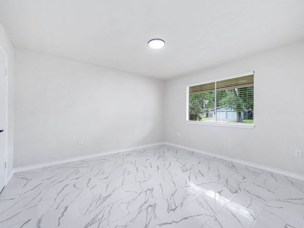 1610 Richvale Lane, Houston TX 77062