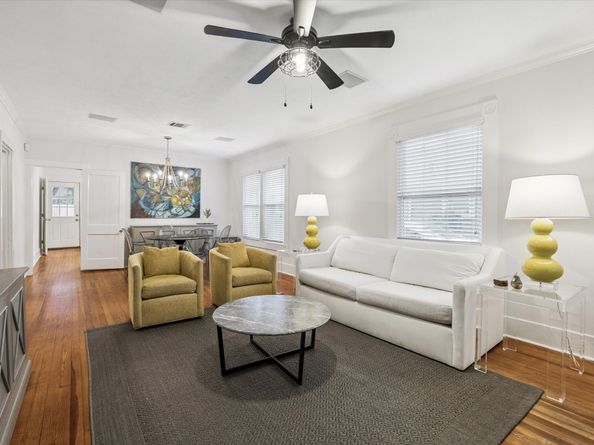 920 W Melwood Street, Houston TX 77009