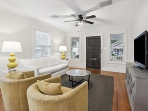 920 W Melwood Street, Houston TX 77009