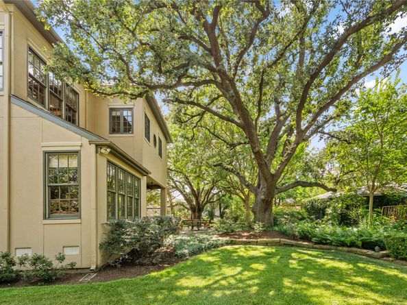 3502 Underwood Street, Houston TX 77025