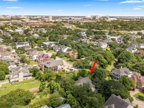 3502 Underwood Street, Houston TX 77025