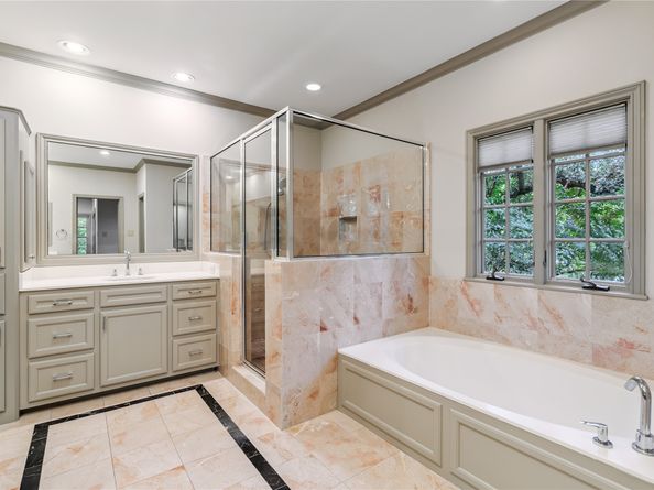 3502 Underwood Street, Houston TX 77025