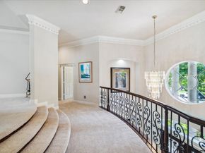 22 Greenway View Trail, Kingwood TX 77339