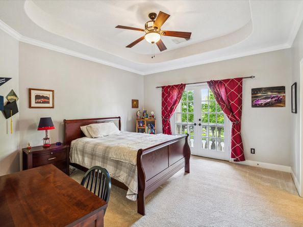 22 Greenway View Trail, Kingwood TX 77339