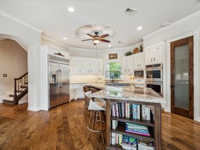 22 Greenway View Trail, Kingwood TX 77339