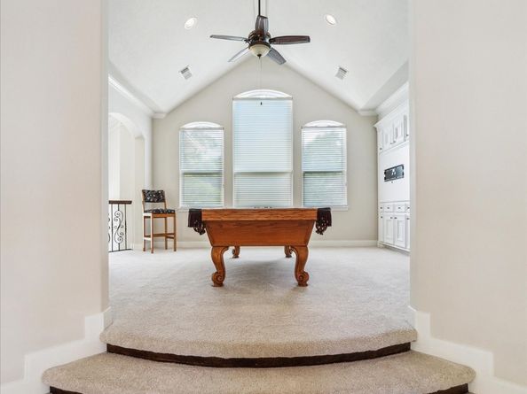 22 Greenway View Trail, Kingwood TX 77339