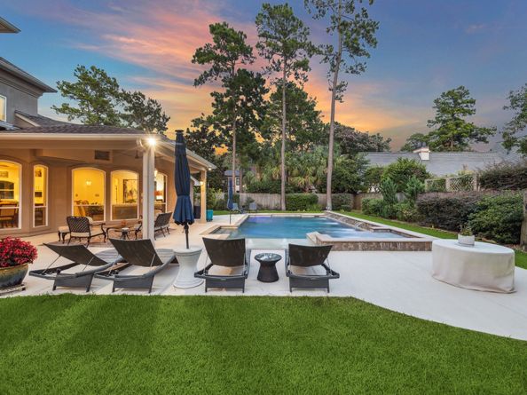 22 Greenway View Trail, Kingwood TX 77339