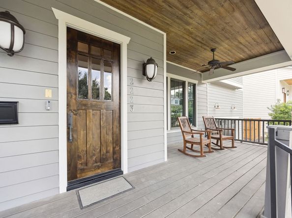 2223 Saxon Drive, Houston TX 77018