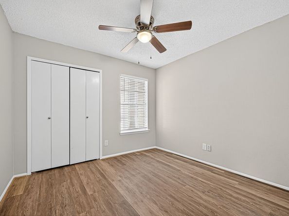 12515 Jaguar Drive, Houston TX 77477