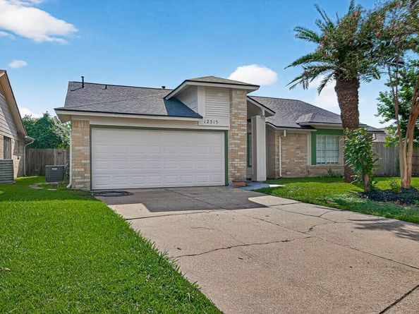 12515 Jaguar Drive, Houston TX 77477